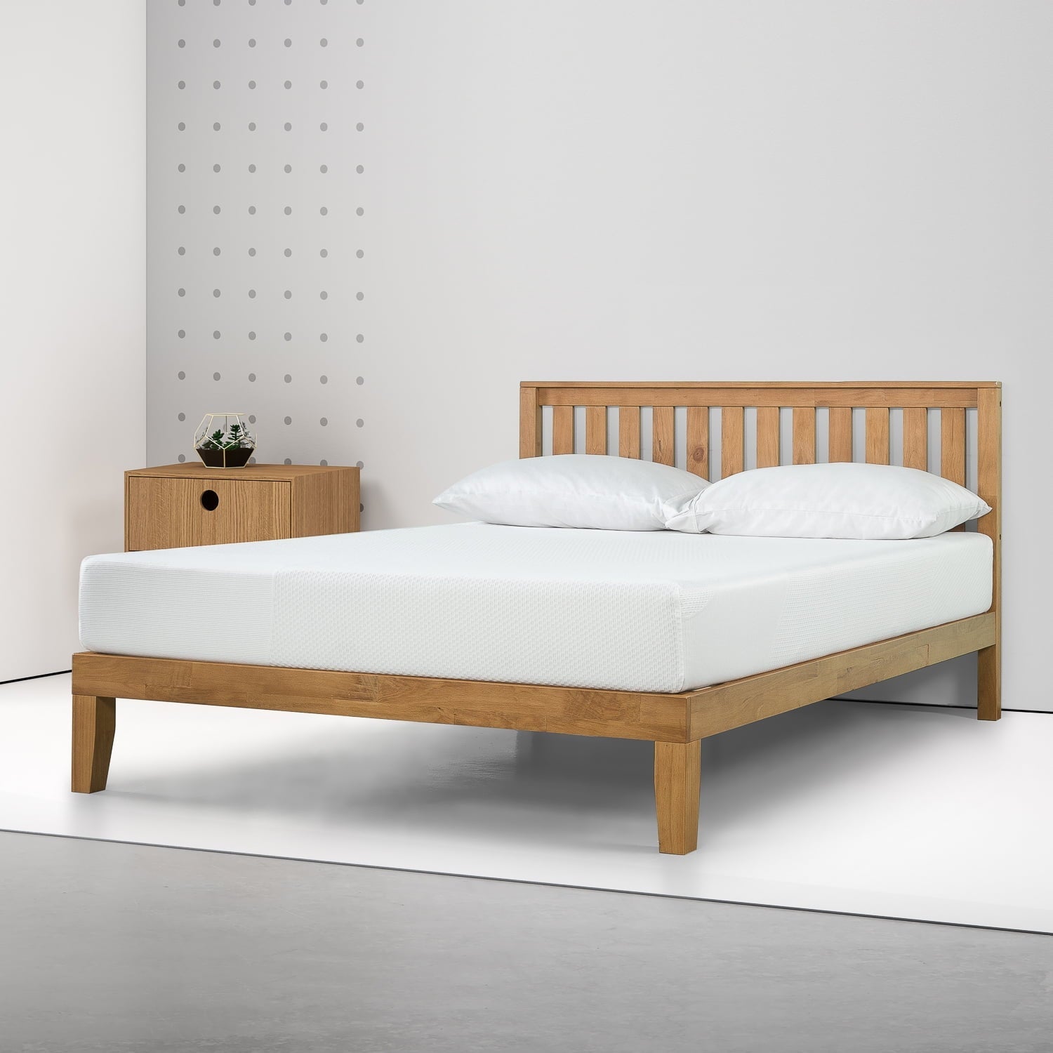 Sensations by Zinus 8" Comfort Memory Foam Mattress, Queen
